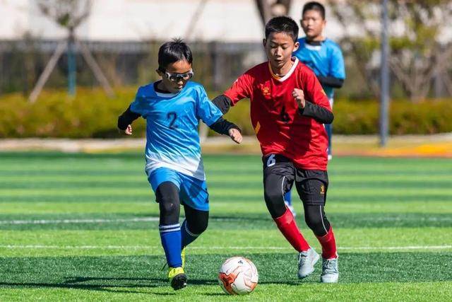 欧冠16强已定12席：利物浦国米晋级  巴萨马竞出局