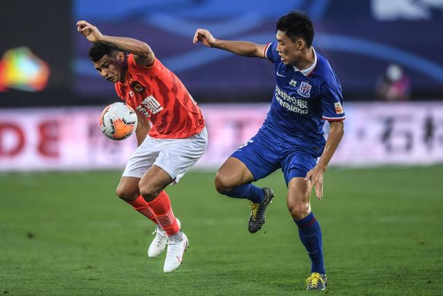 C罗两传一射收获国家队第132场胜利 历史第一人